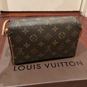Vintage Louis Vuitton Recital Bag